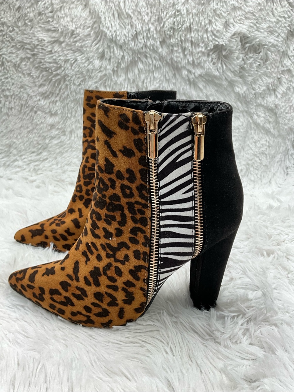 Shoe Dazzle Diane Booties Size L Brown/Black/White Leopard & Zebra Print